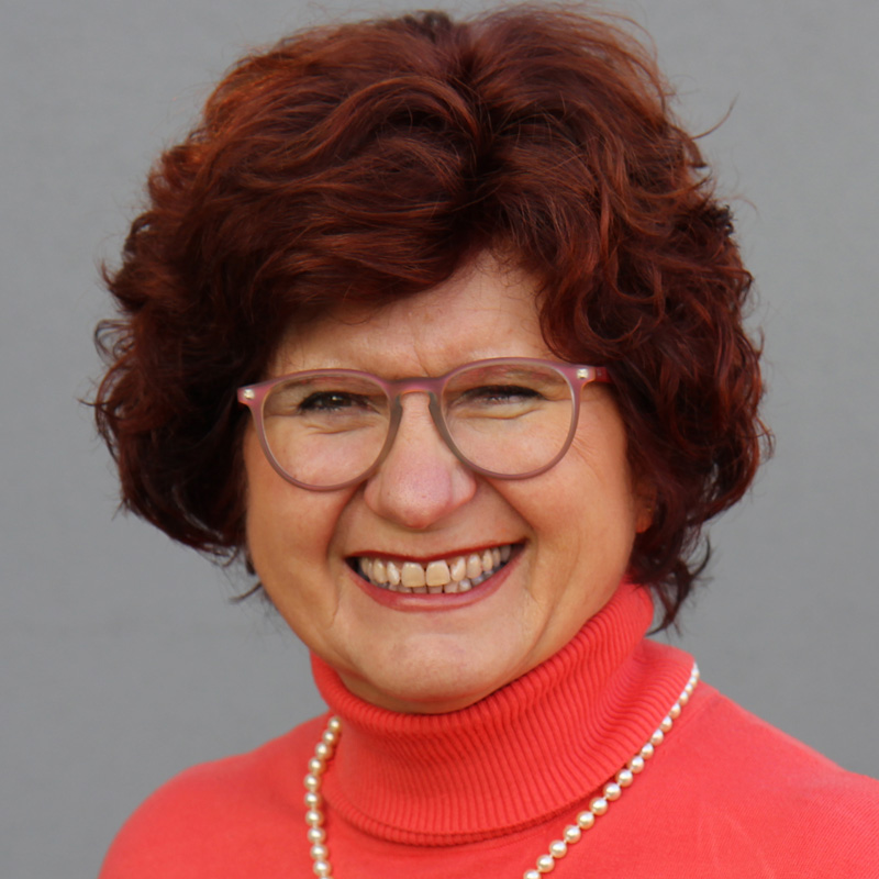  Ingeborg Engel